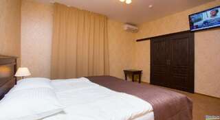 Гостиница Рипосо Краснодар Улучшенный люкс с кроватью размера -7